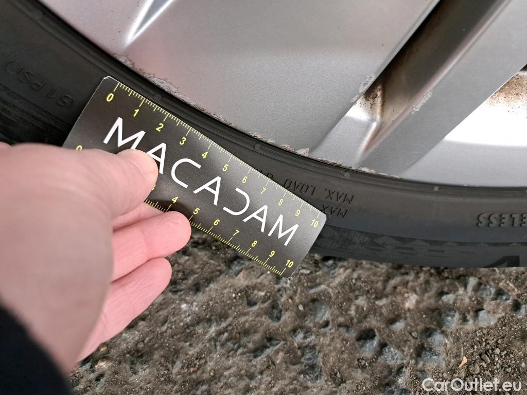  Volkswagen  Golf  / 2020 / 5P / Berline 2.0 TDI SCR 115 DSG7 Life Busi / TRANSFO VP/VF #13