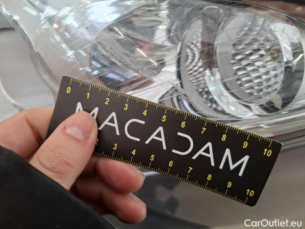  Renault  Master Renault V.I.  VU 4p Fourgon 2.3 125.35 FG L3H2 GC P-MJ #74