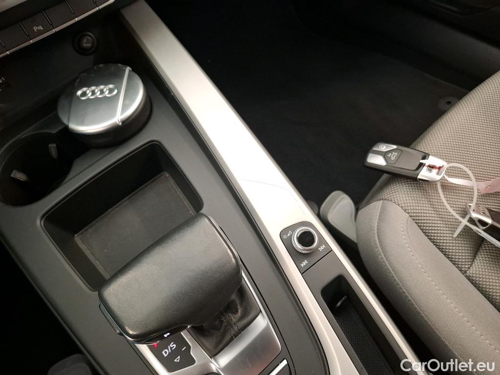  Audi  A4  Avant 30 TDI Business Line 2.0 TDI 135CV BVA7 E6d #20