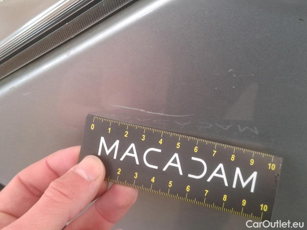  Renault  Master Renault V.I.  VU 4p Fourgon 2.3 125.35 FG L3H2 GC P-MJ #88