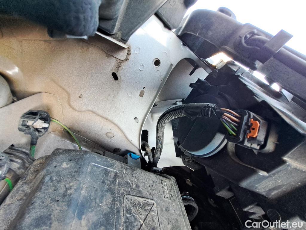  Toyota  Proace TOYOTA  City / 2019 / 4P / Fourgonnette 1.5 Medium 100 D-4D Business #35