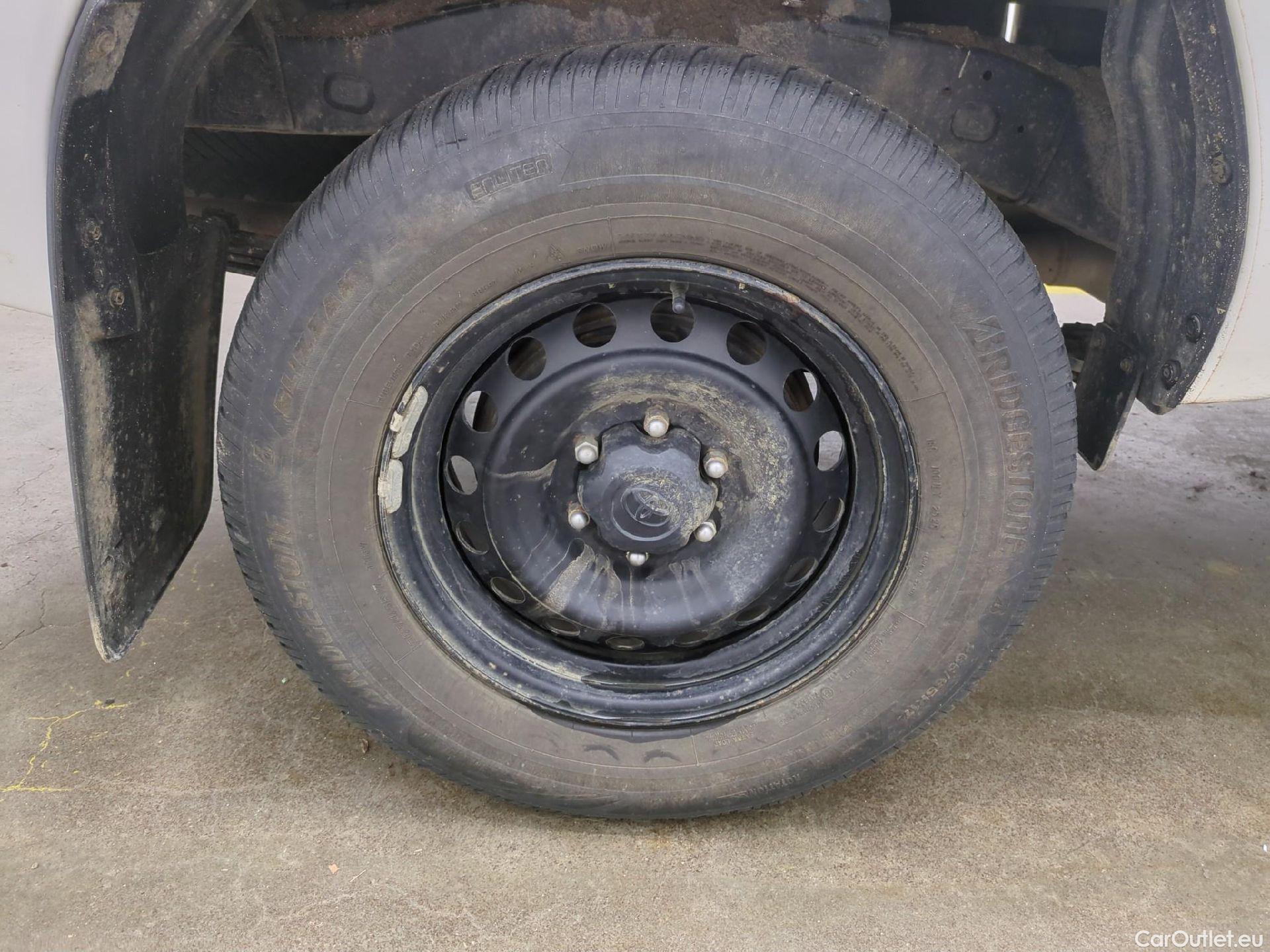  Toyota  Hilux TOYOTA  XC / 2020 / 4P / Pick-up 2.4 D-4D X-TRA LeCap 4WD #6