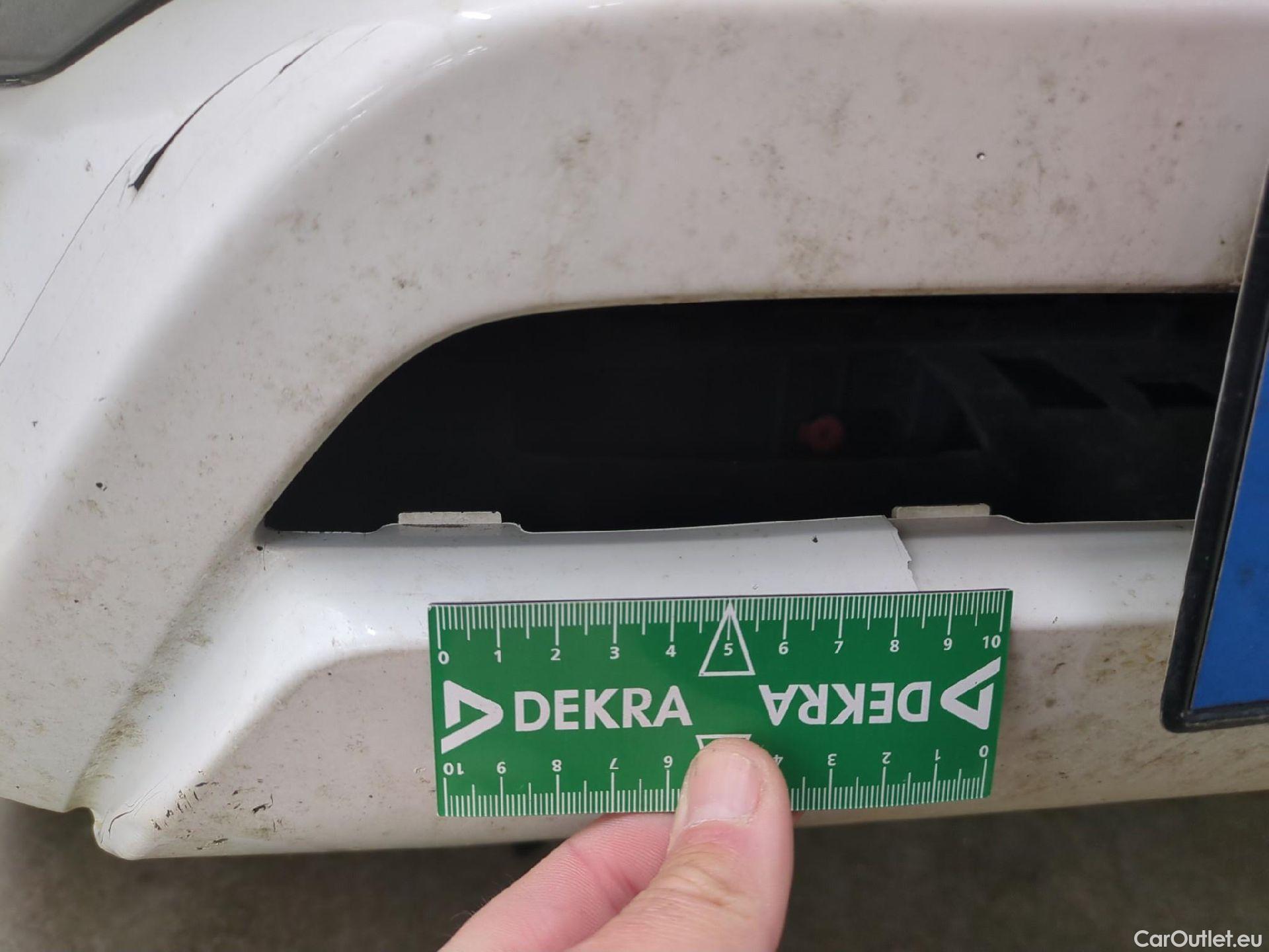  Toyota  Hilux TOYOTA  XC / 2020 / 4P / Pick-up 2.4 D-4D X-TRA LeCap 4WD #16