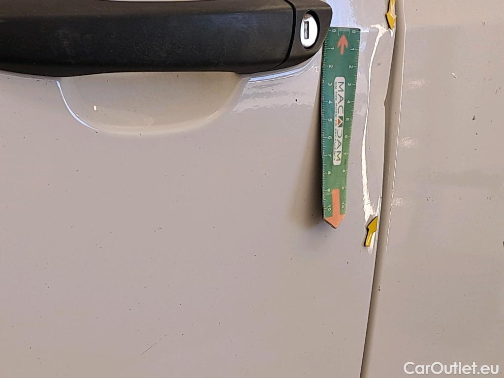  Toyota  Proace TOYOTA  City / 2019 / 4P / Fourgonnette 1.5 Medium 100 D-4D Business #21