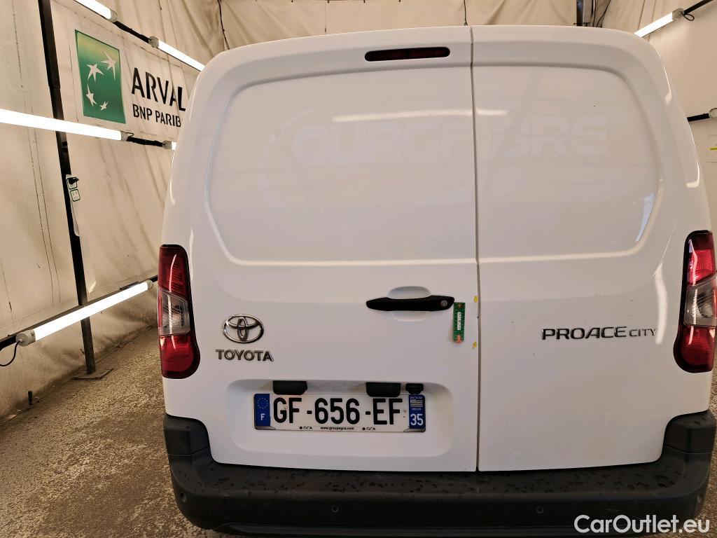  Toyota  Proace TOYOTA  City / 2019 / 4P / Fourgonnette 1.5 Medium 100 D-4D Business #20