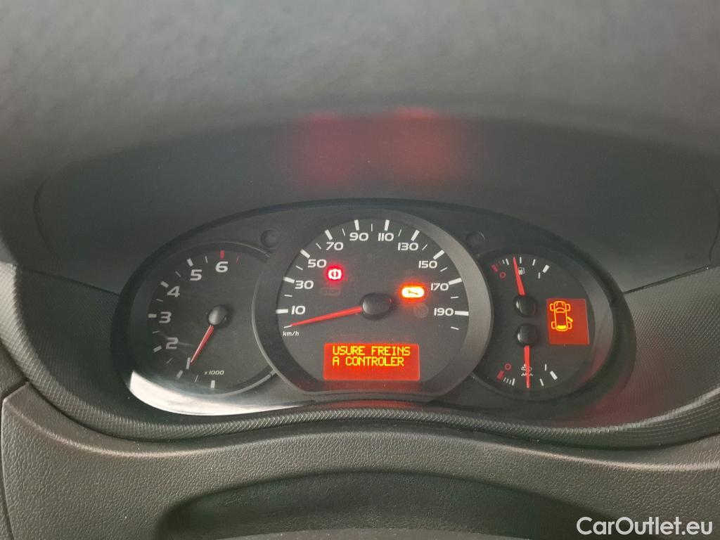  Renault  Master Renault V.I.  VU 4p Fourgon 2.3 125.35 FG L3H2 GC P-MJ #101