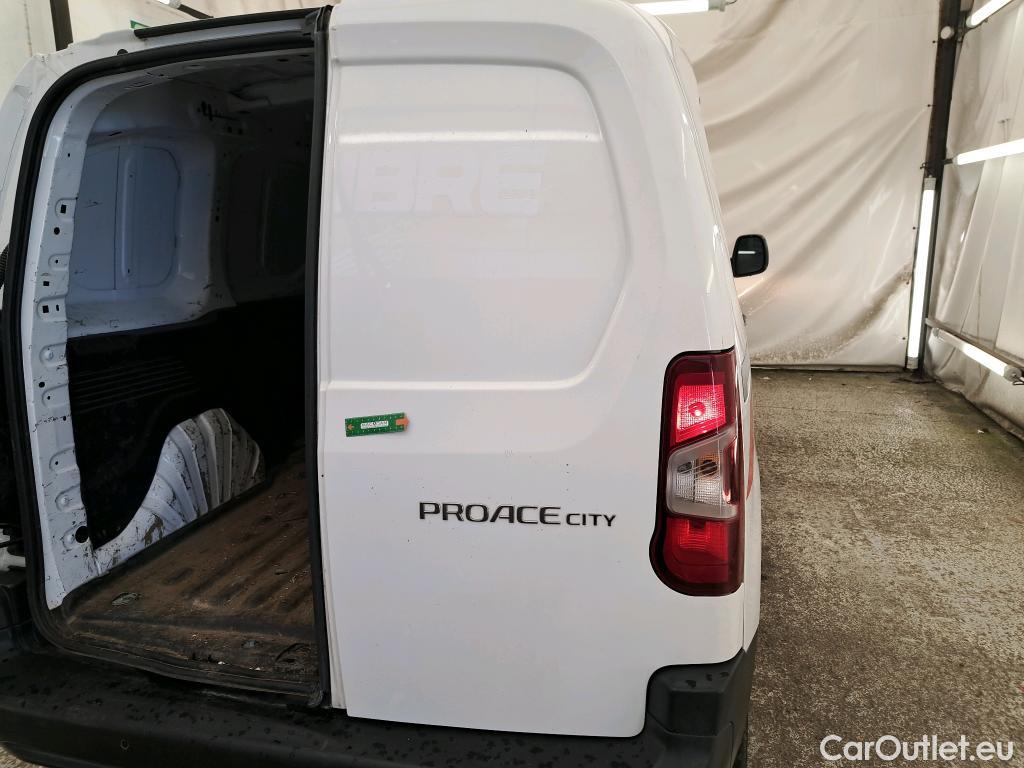  Toyota  Proace TOYOTA  City / 2019 / 4P / Fourgonnette 1.5 Medium 100 D-4D Business #55