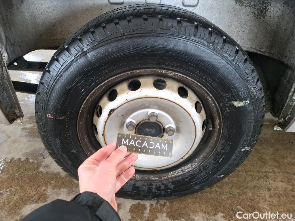  Renault  Master Renault V.I.  VU 4p Fourgon 2.3 125.35 FG L3H2 GC P-MJ #70