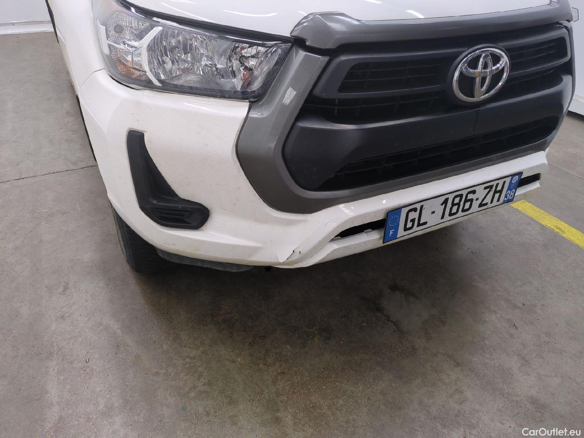  Toyota  Hilux TOYOTA  XC / 2020 / 4P / Pick-up 2.4 D-4D X-TRA LeCap 4WD #13