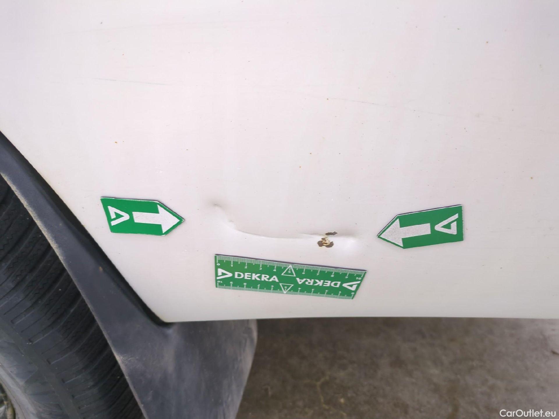  Toyota  Hilux TOYOTA  XC / 2020 / 4P / Pick-up 2.4 D-4D X-TRA LeCap 4WD #23