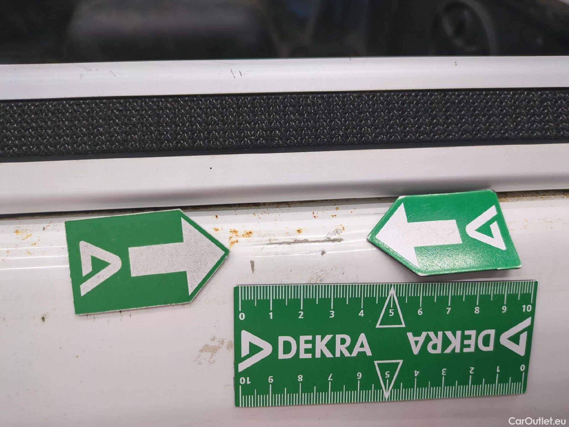  Toyota  Hilux TOYOTA  XC / 2020 / 4P / Pick-up 2.4 D-4D X-TRA LeCap 4WD #41