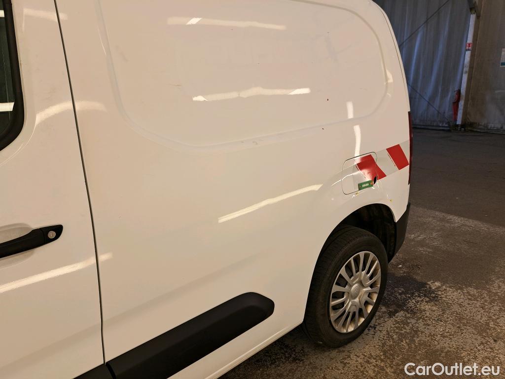  Toyota  Proace TOYOTA  City / 2019 / 4P / Fourgonnette 1.5 Medium 100 D-4D Business #1