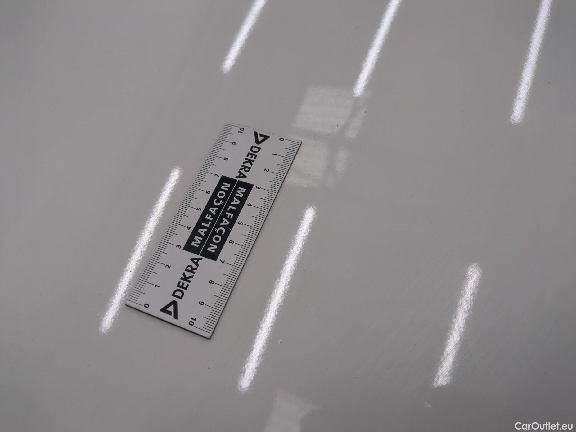  Toyota  Hilux TOYOTA  XC / 2020 / 4P / Pick-up 2.4 D-4D X-TRA LeCap 4WD #33