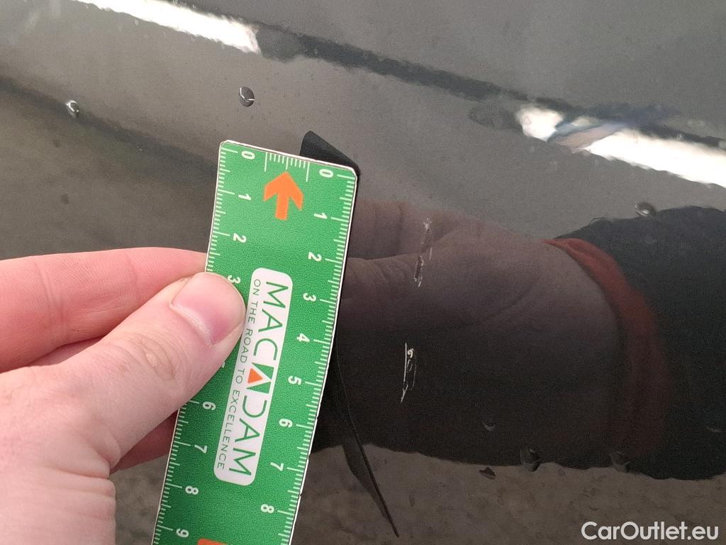  Audi  A4  Avant 30 TDI Business Line 2.0 TDI 135CV BVA7 E6d #13