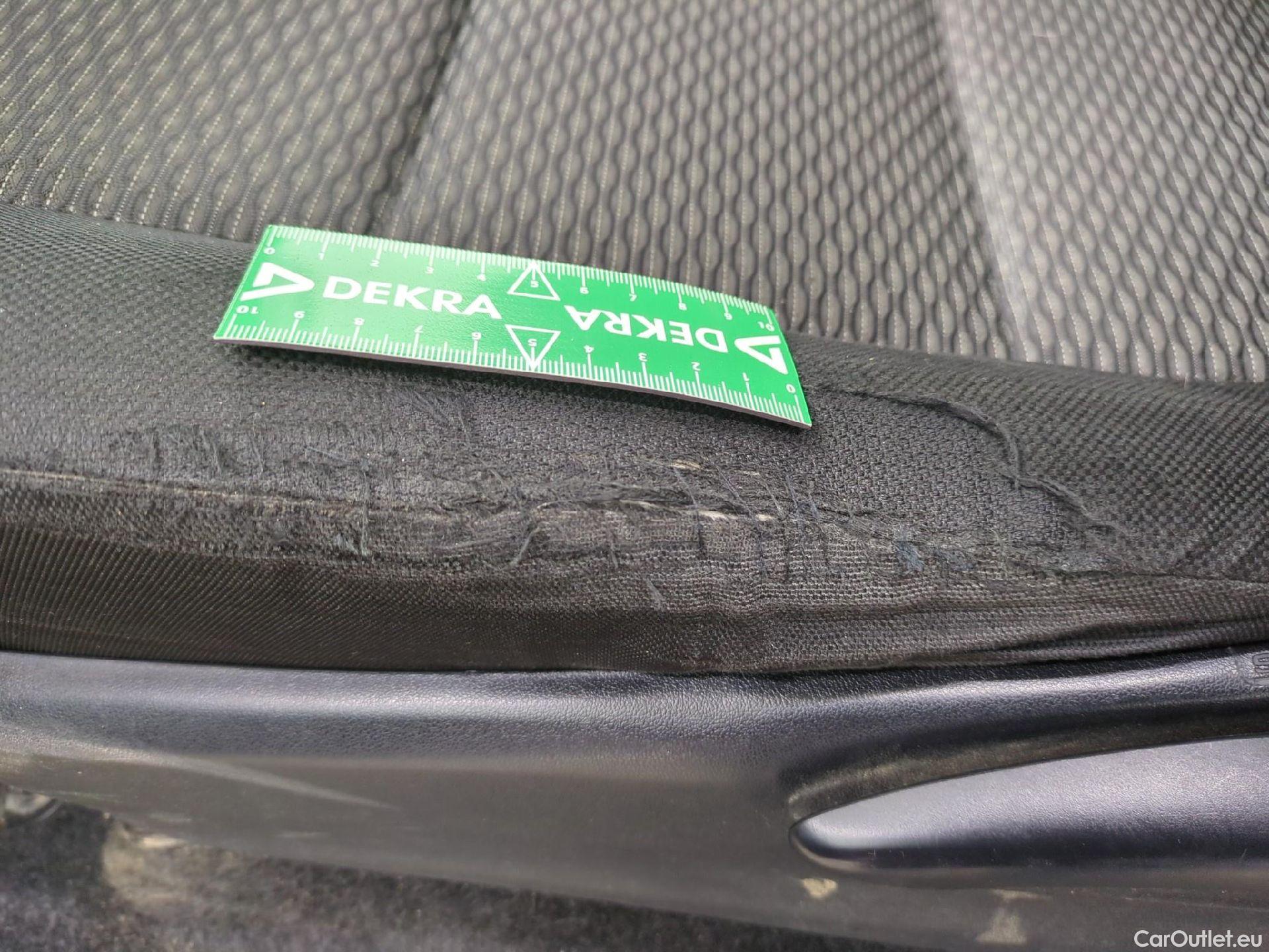  Toyota  Hilux TOYOTA  XC / 2020 / 4P / Pick-up 2.4 D-4D X-TRA LeCap 4WD #1