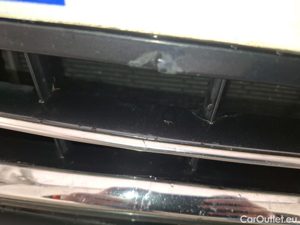  Audi  A4  Avant 30 TDI Business Line 2.0 TDI 135CV BVA7 E6d #5