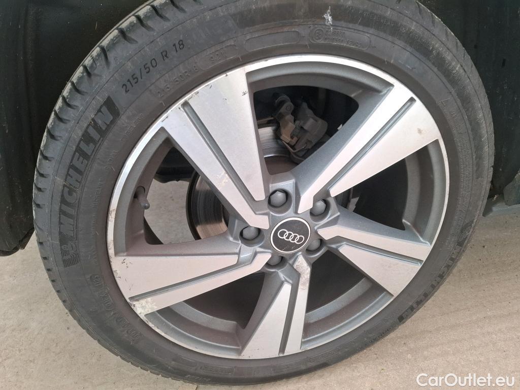  Audi  Q2  30 TDI Design Luxe 1.6 TDI 115CV BVA7 E6dT #30