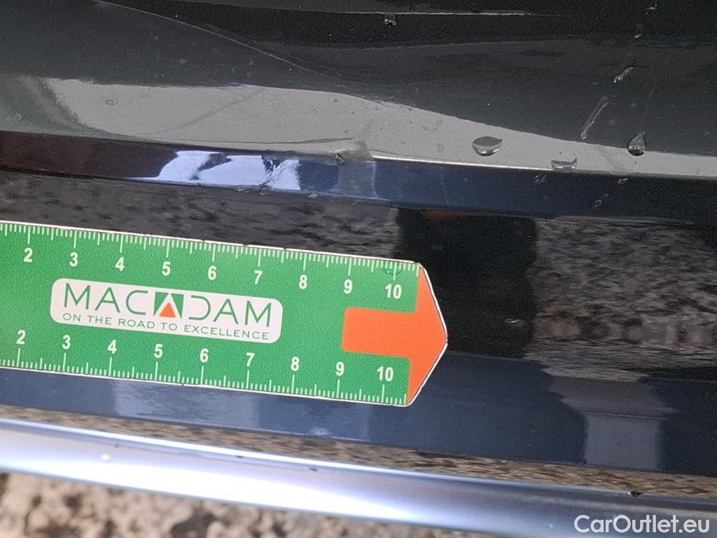  Audi  A4  Avant 30 TDI Business Line 2.0 TDI 135CV BVA7 E6d #19