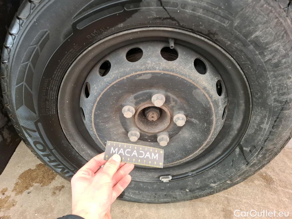  Renault  Master Renault V.I.  VU 4p Fourgon 2.3 125.35 FG L3H2 GC P-MJ #73