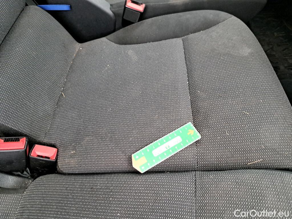  Toyota  Proace TOYOTA  City / 2019 / 4P / Fourgonnette 1.5 Medium 100 D-4D Business #44