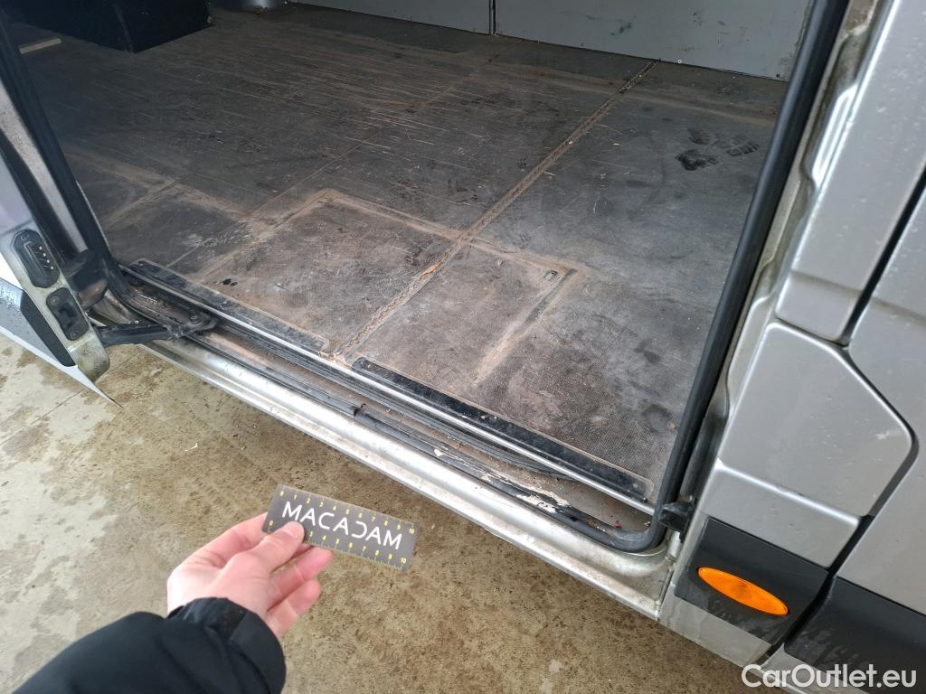  Renault  Master Renault V.I.  VU 4p Fourgon 2.3 125.35 FG L3H2 GC P-MJ #40