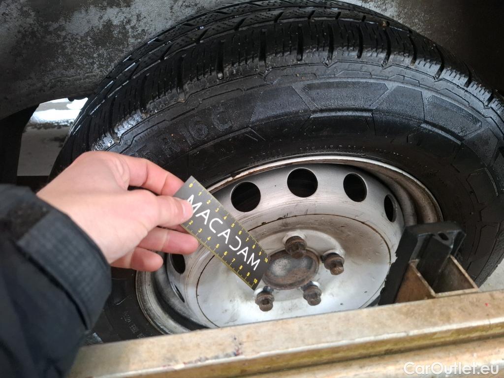  Renault  Master Renault V.I.  VU 4p Fourgon 2.3 125.35 FG L3H2 GC P-MJ #67