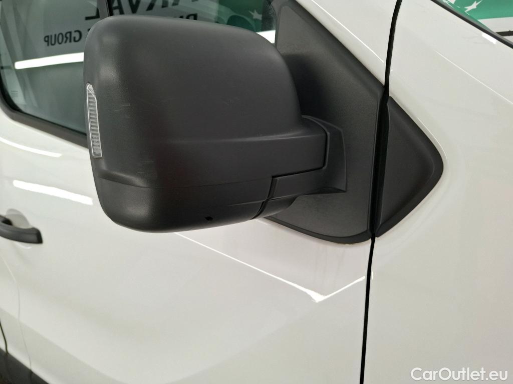  Renault  Trafic  Fourgon L1H1 3T Grand Confort 2.0 dCi 130CV BVM6 E6d #16