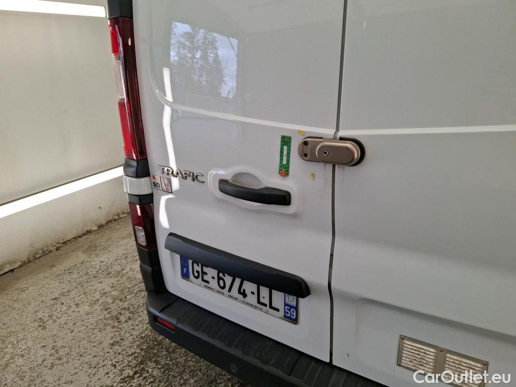  Renault  Trafic  Fourgon L1H1 3T Grand Confort 2.0 dCi 130CV BVM6 E6d #18