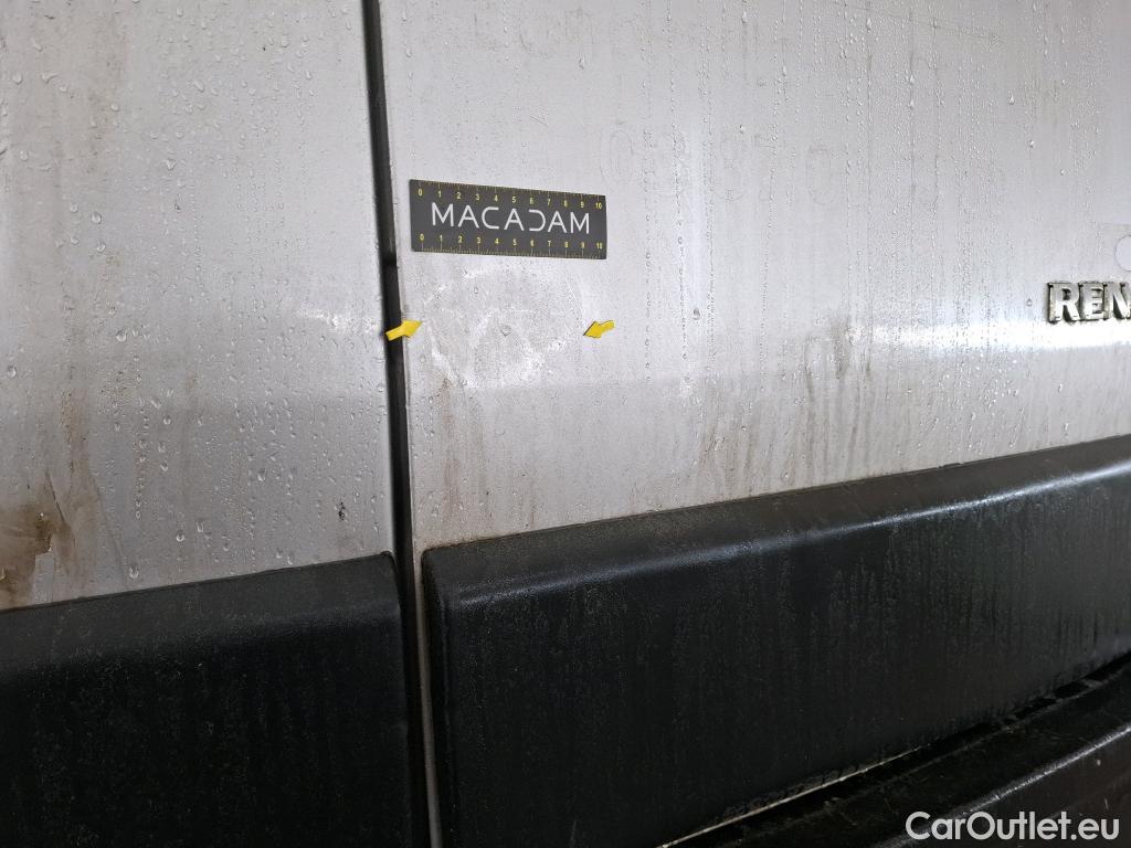  Renault  Master Renault V.I.  VU 4p Fourgon 2.3 125.35 FG L3H2 GC P-MJ #30