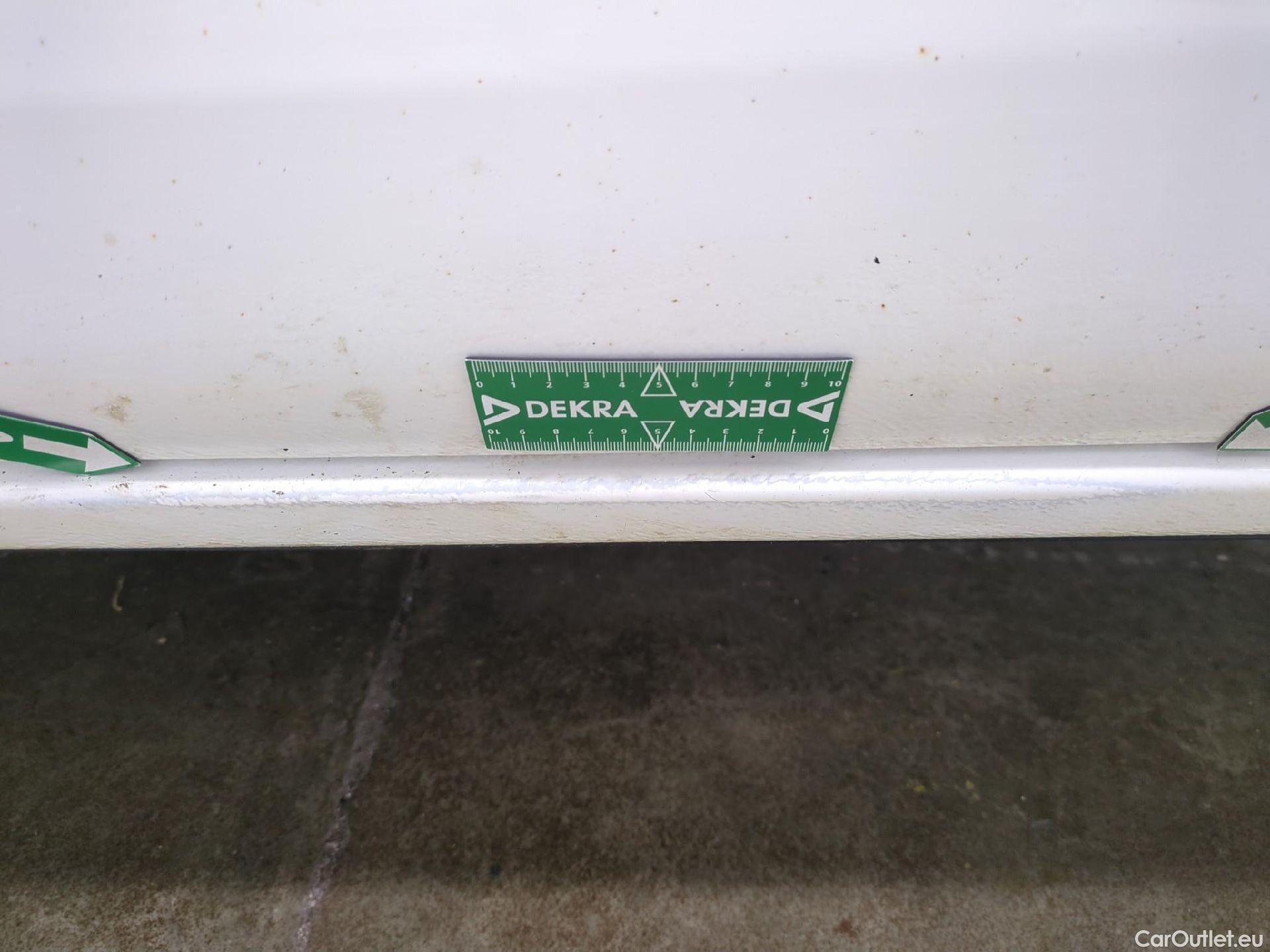  Toyota  Hilux TOYOTA  XC / 2020 / 4P / Pick-up 2.4 D-4D X-TRA LeCap 4WD #22