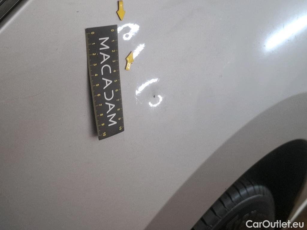  Renault  Master Renault V.I.  VU 4p Fourgon 2.3 125.35 FG L3H2 GC P-MJ #87