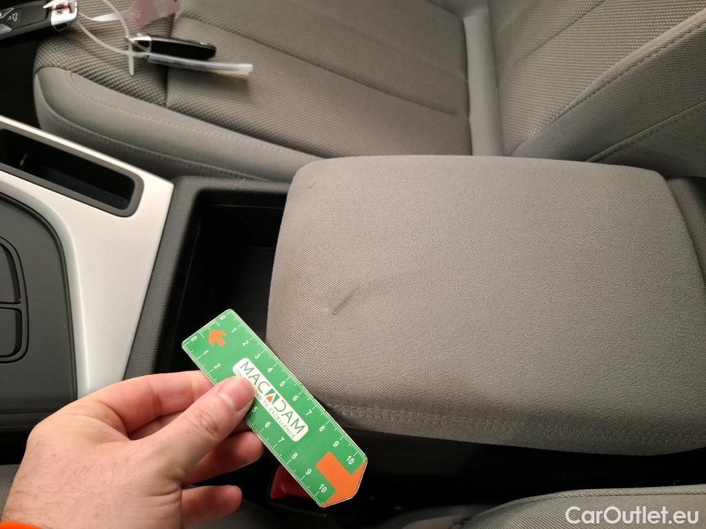  Audi  A4  Avant 30 TDI Business Line 2.0 TDI 135CV BVA7 E6d #35