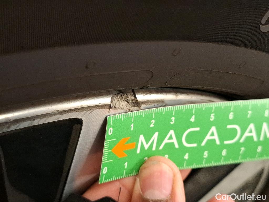  Mercedes  A-Klasse MERCEDES-BENZ Classe A Compact / 2018 / 5P / Berline A 200 d Business Line 8G-DCT #3