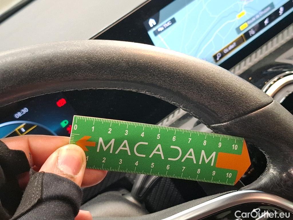  Mercedes  A-Klasse MERCEDES-BENZ Classe A Compact / 2018 / 5P / Berline A 200 d Business Line 8G-DCT #31