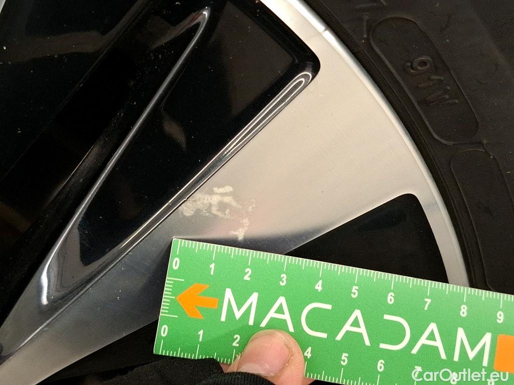  Mercedes  A-Klasse MERCEDES-BENZ Classe A Compact / 2018 / 5P / Berline A 200 d Business Line 8G-DCT #34