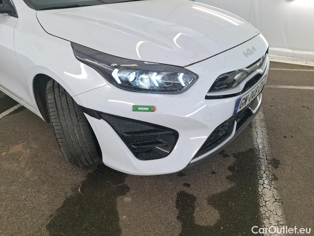  KIA  Cee'd KIA ceed SW / 2021 / 5P / Break 1.6 GDI ISG ISG PHEV ACTIVE BU SW DCT6 #1