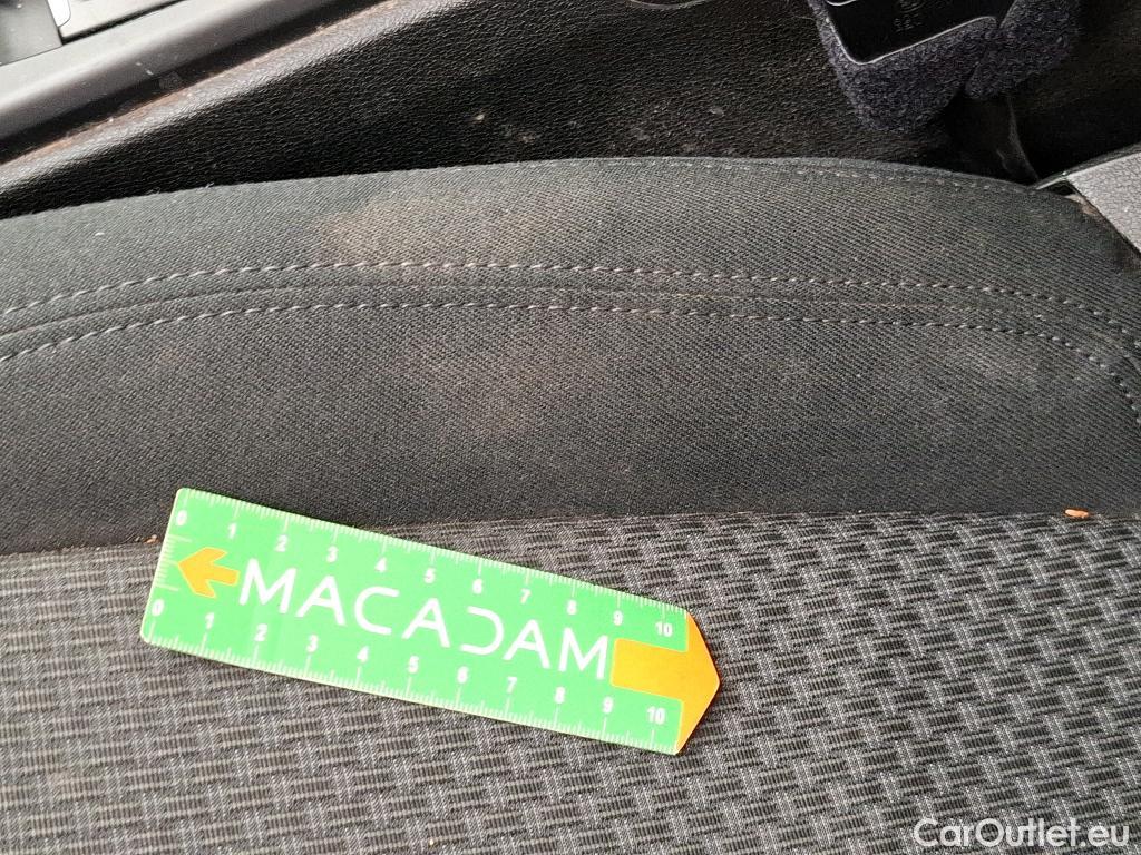  Bmw  X1 Série  sDrive 18i xLine 1.5 135CV BVM6 E6 #17