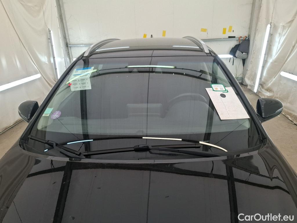  Hyundai  i30 HYUNDAI  Sport Wagon / 2020 / 5P / Break 1.0 T-GDI 120 DCT-7 MHEV CREATIVE SW #1