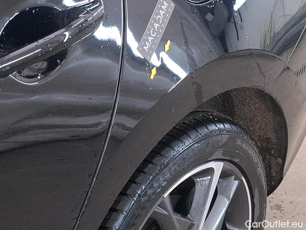  Hyundai  i30 HYUNDAI  Sport Wagon / 2020 / 5P / Break 1.0 T-GDI 120 DCT-7 MHEV CREATIVE SW #17