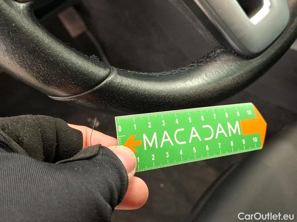  Mercedes  A-Klasse MERCEDES-BENZ Classe A Compact / 2018 / 5P / Berline A 200 d Business Line 8G-DCT #29