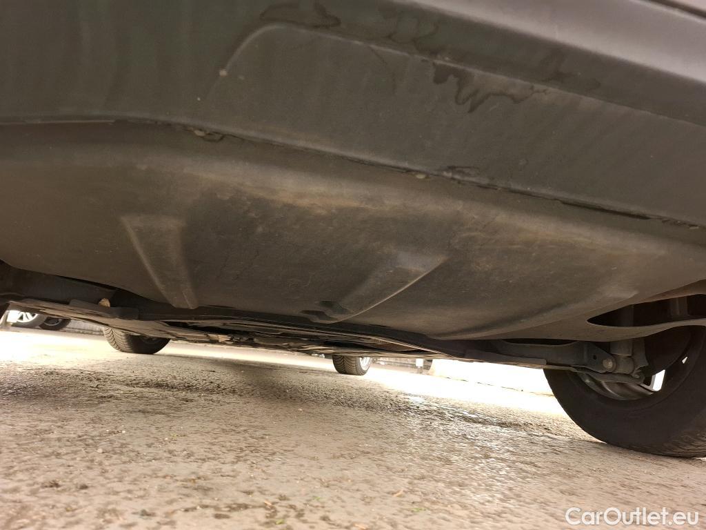  Mercedes  A-Klasse MERCEDES-BENZ Classe A Compact / 2018 / 5P / Berline A 200 d Business Line 8G-DCT #23