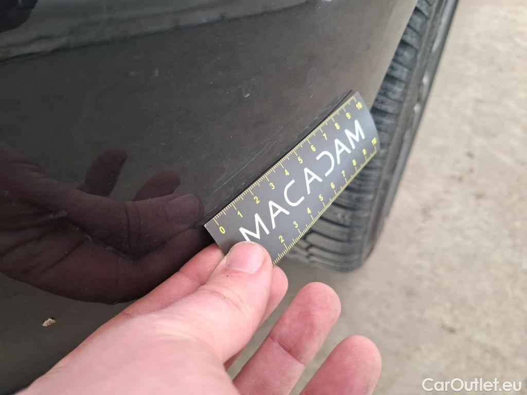  Bmw  Serie 1 Série 1 Berline 116 d Lounge 1.5 115CV BVM6 E6d #16