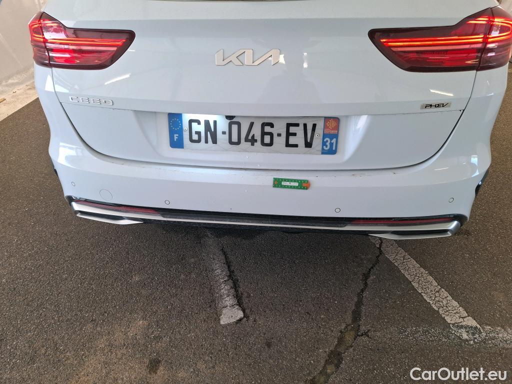  KIA  Cee'd KIA ceed SW / 2021 / 5P / Break 1.6 GDI ISG ISG PHEV ACTIVE BU SW DCT6 #20