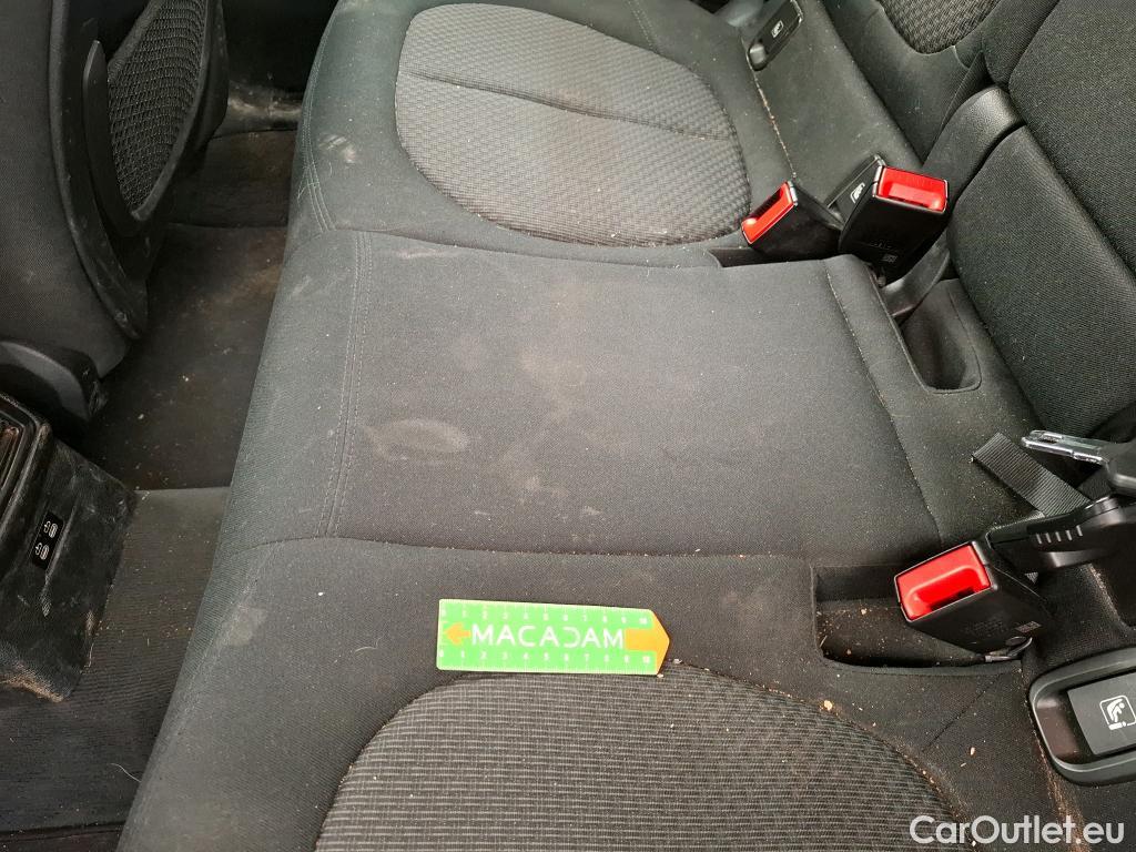  Bmw  X1 Série  sDrive 18i xLine 1.5 135CV BVM6 E6 #18