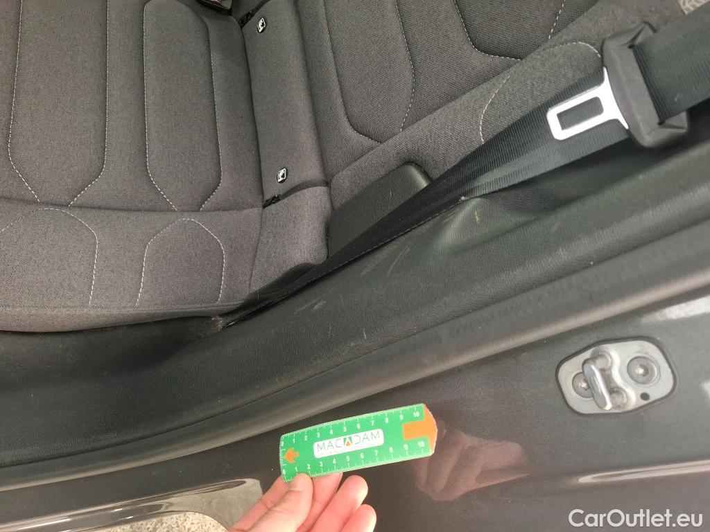  Citroen  C4  Berline Feel Pack Business 1.5 BlueHDI 130CV BVA8 E6d #38