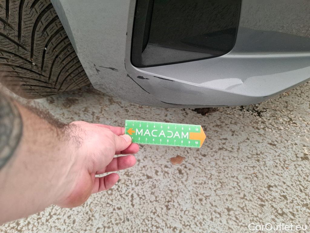  Bmw  Serie 3 BMW Série 3 Touring / 2022 / 5P / Break 318d 150ch Business Design BVA8 #4