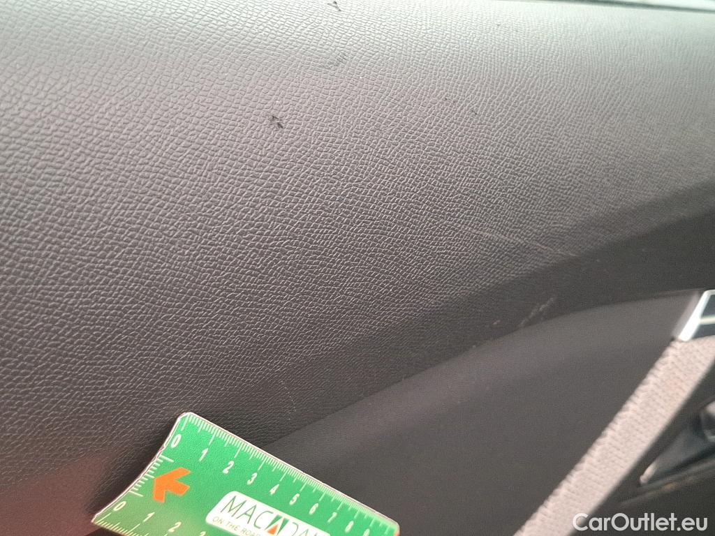  Citroen  C4  Berline Feel Pack Business 1.5 BlueHDI 130CV BVA8 E6d #12