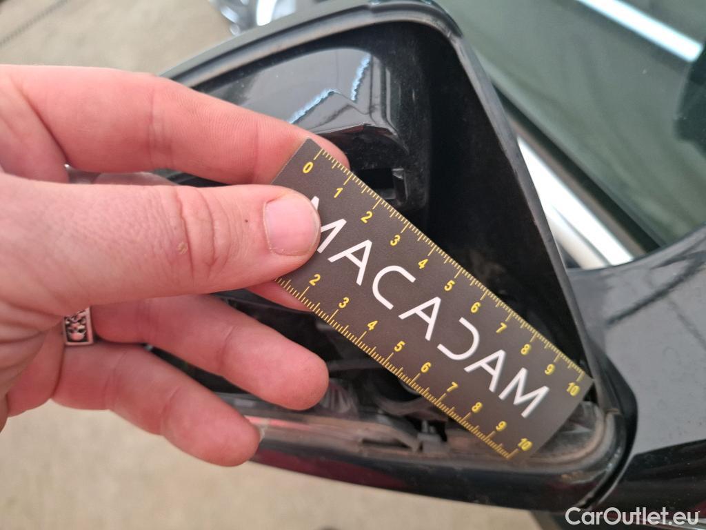  Bmw  Serie 1 Série 1 Berline 116 d Lounge 1.5 115CV BVM6 E6d #4