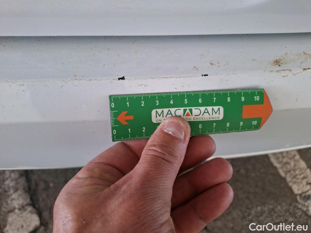  KIA  Cee'd KIA ceed SW / 2021 / 5P / Break 1.6 GDI ISG ISG PHEV ACTIVE BU SW DCT6 #21