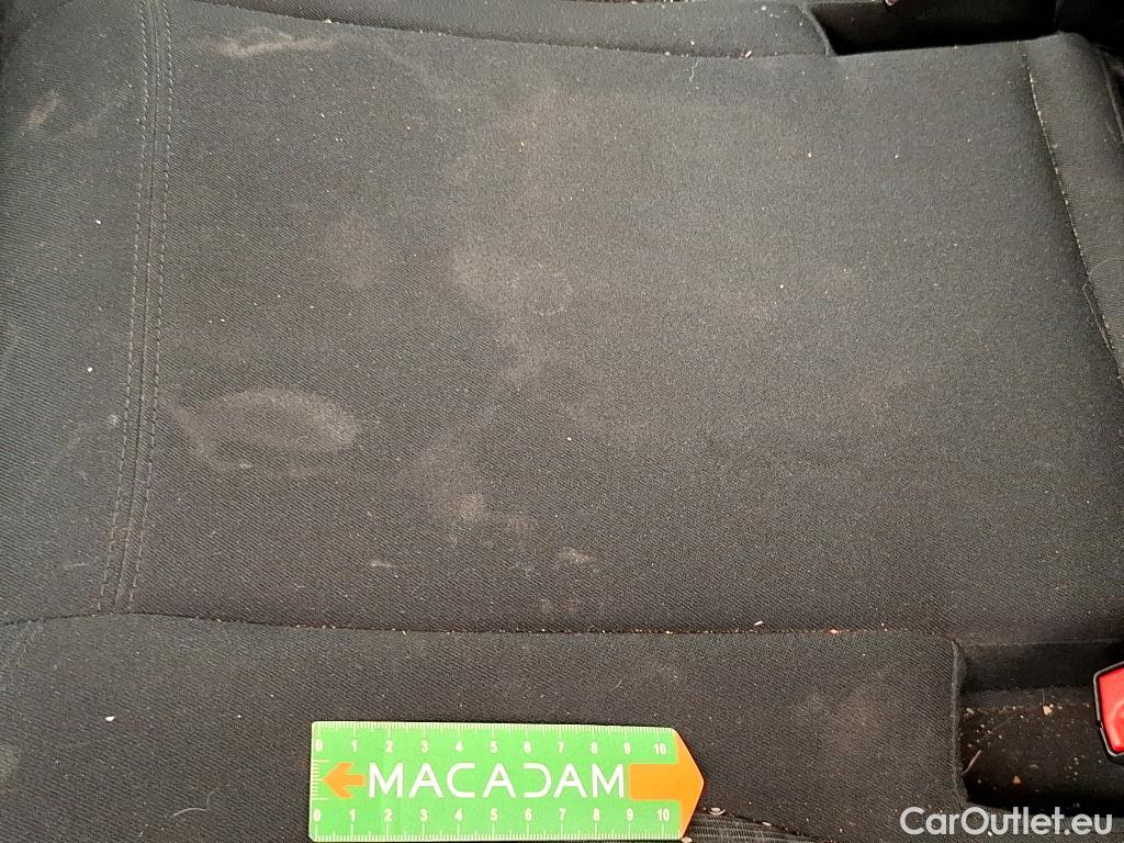  Bmw  X1 Série  sDrive 18i xLine 1.5 135CV BVM6 E6 #19